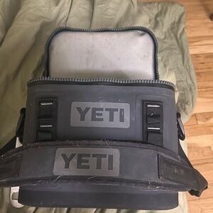 Yeti cooler